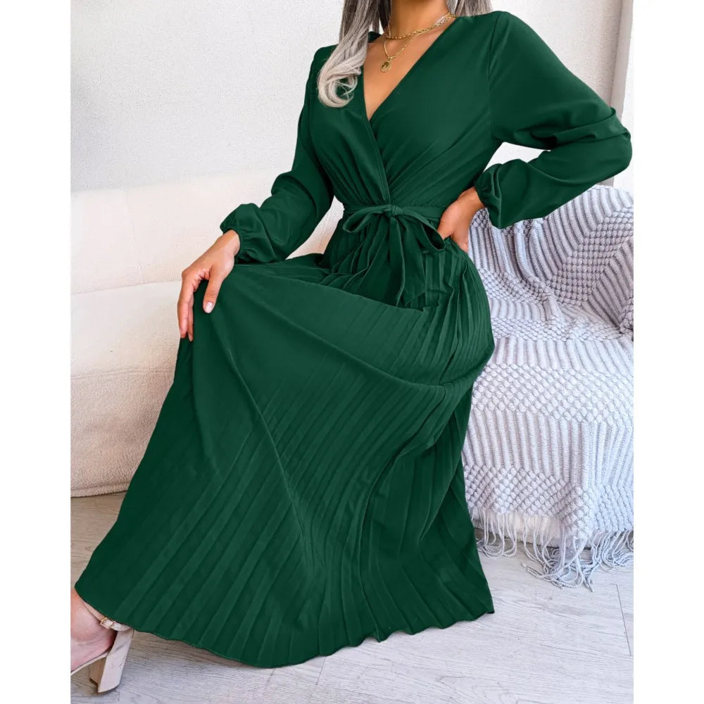 Women's Solid Color Lace Up Cross V-neck Big Swing Pleated Long-Sleeved Dress